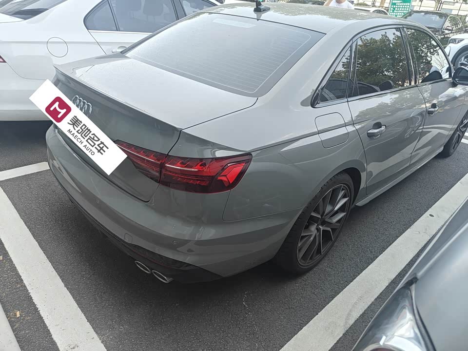 Audi S4 Audi S4