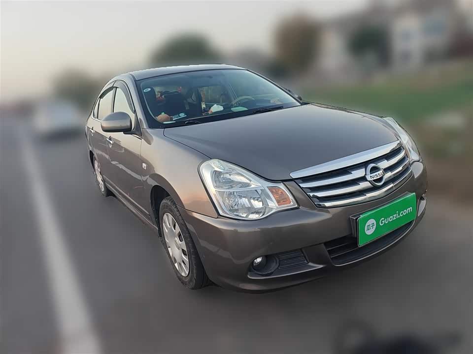 Nissan Xuan Yi