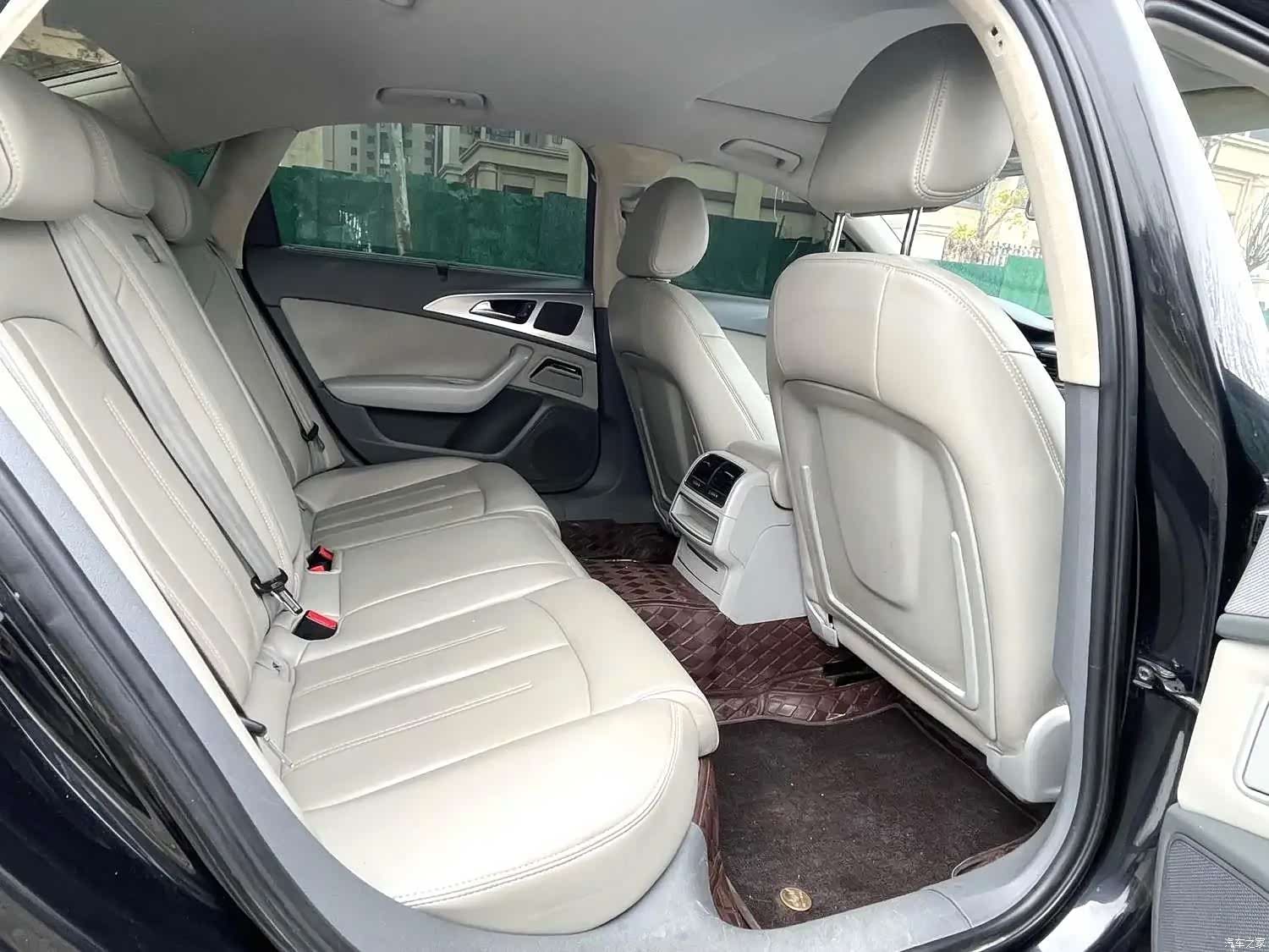 Audi A6L, 2012 все фото