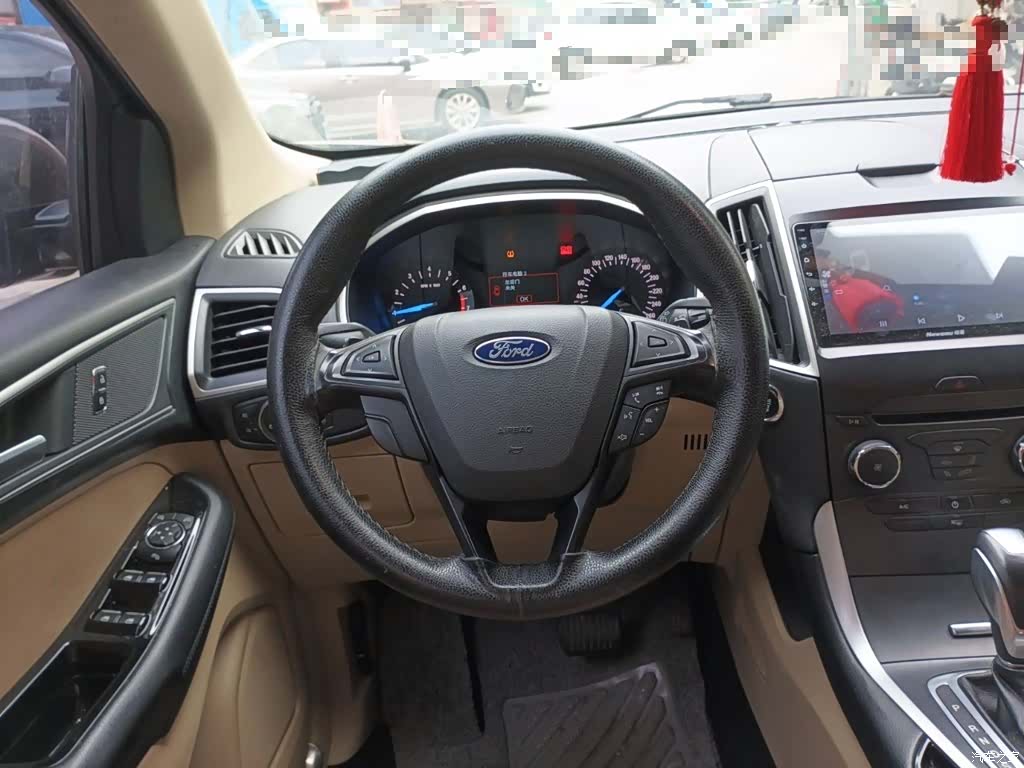 Ford Edge, 2016 3