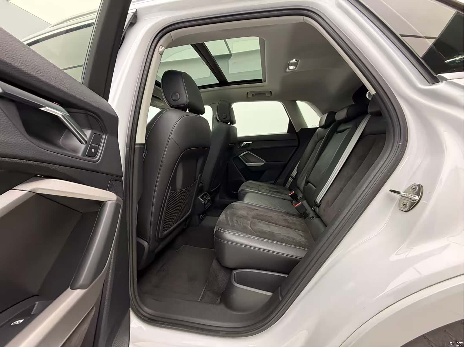 Audi Q3, 2021 17