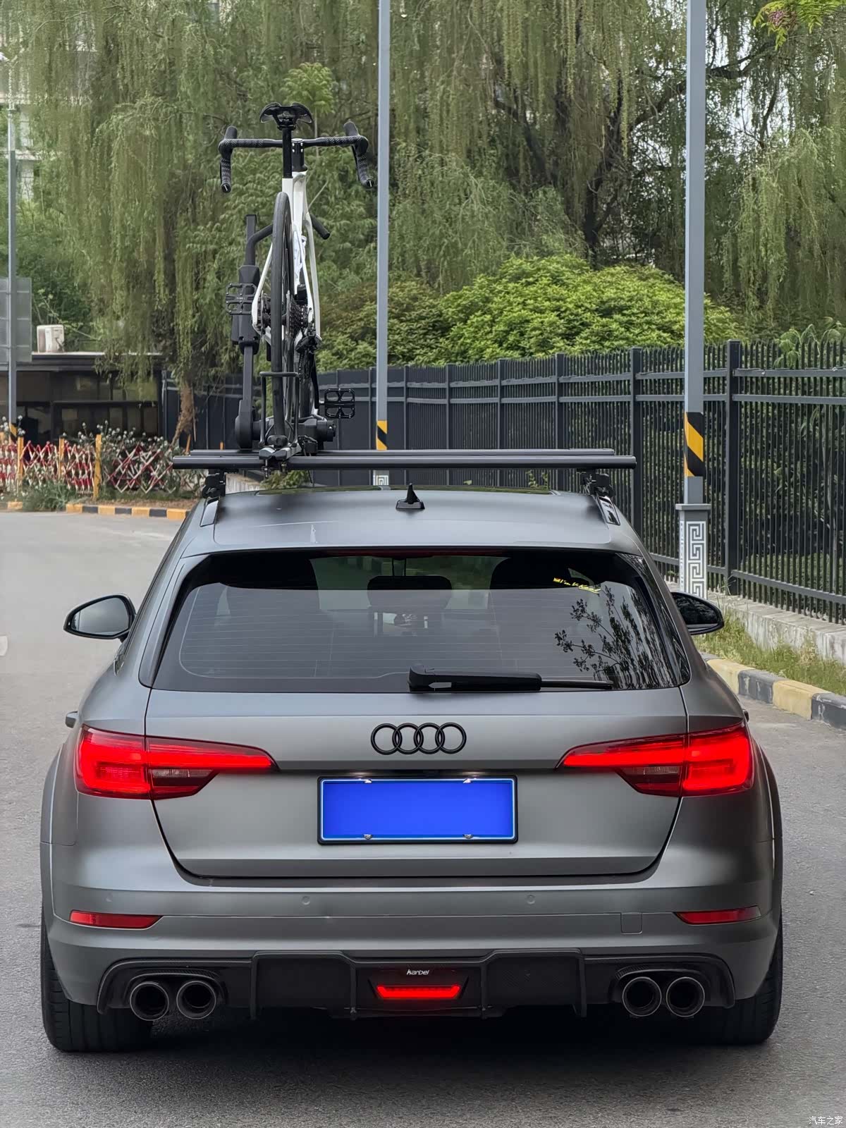 Audi A4, 2018 8