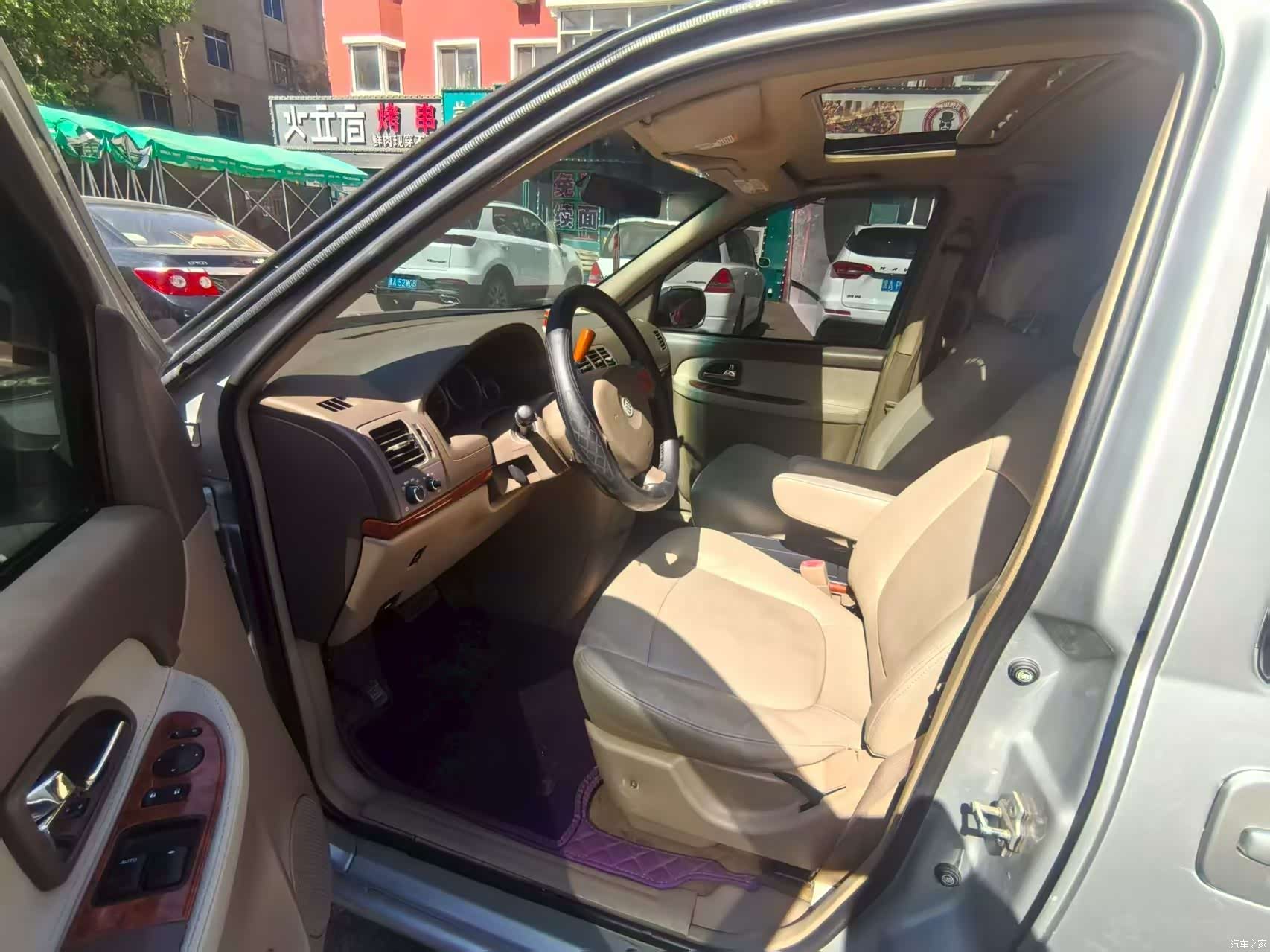 Buick GL8, 2009 9