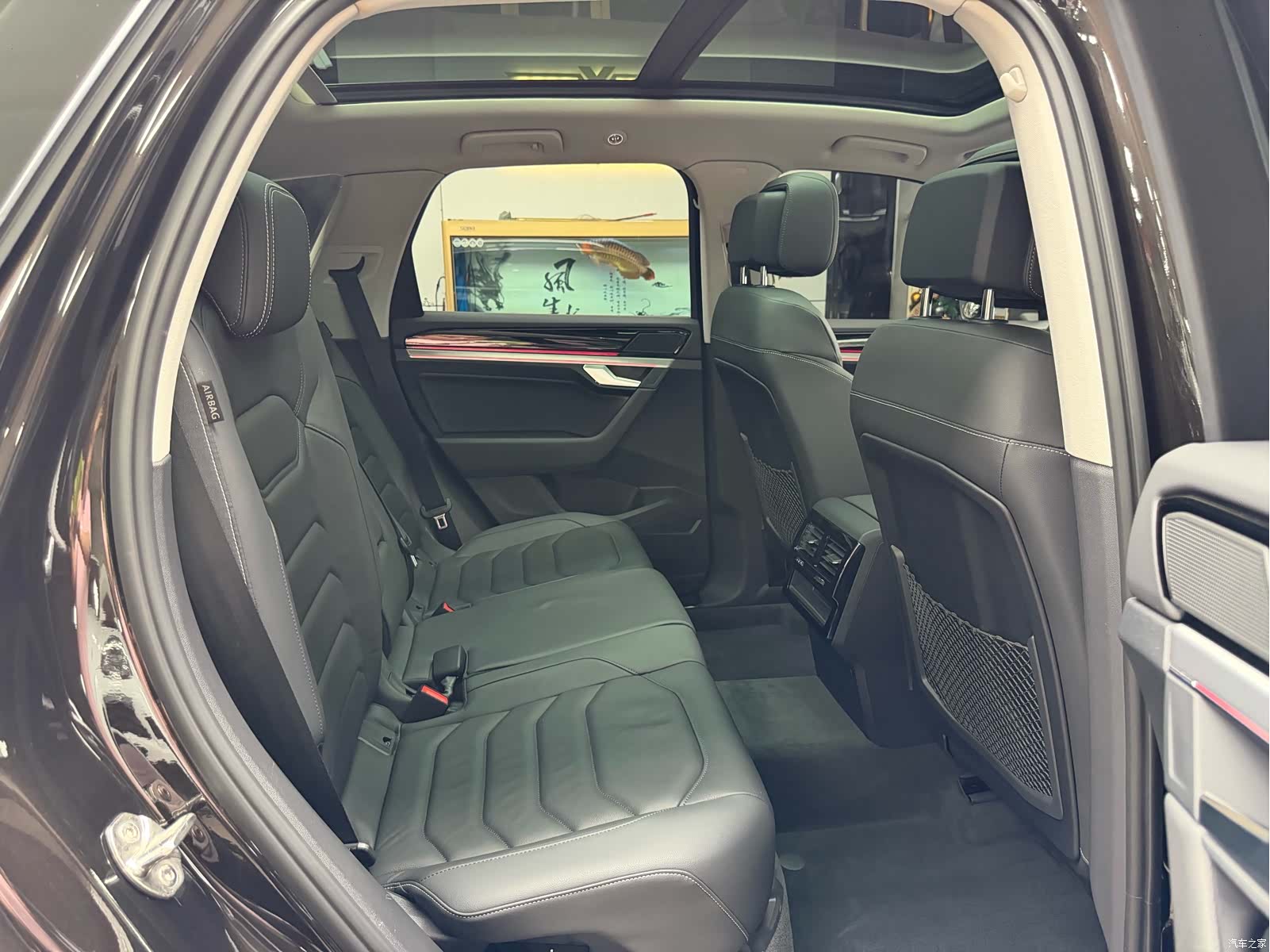 Volkswagen Touareg, 2019 24