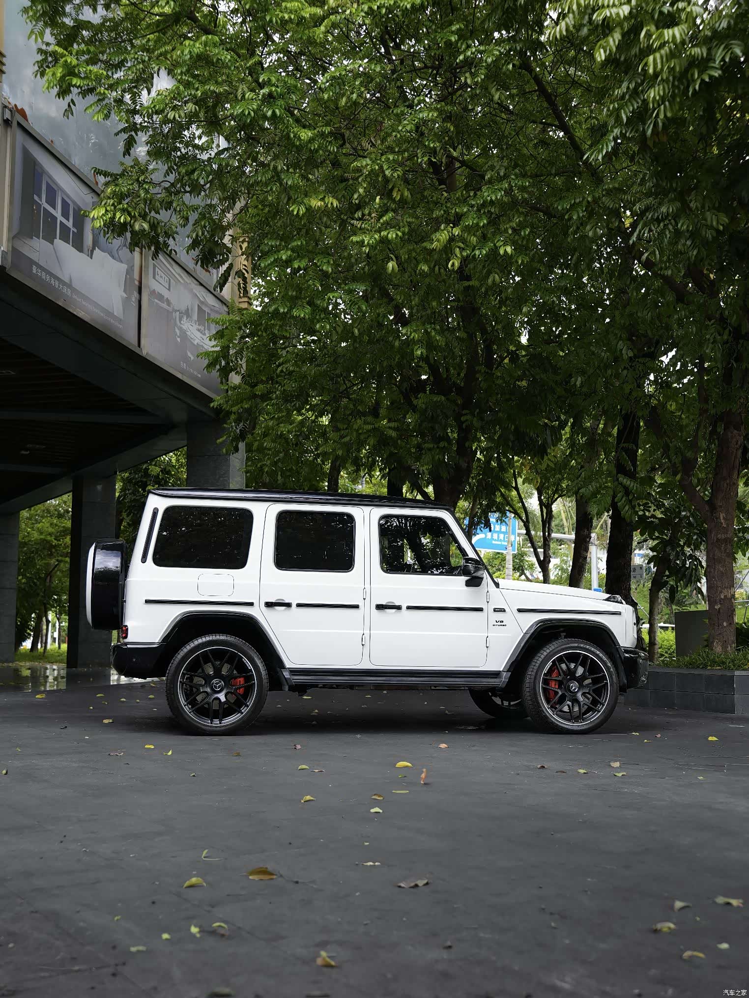 Mercedes-Benz G-Class, 2025 6