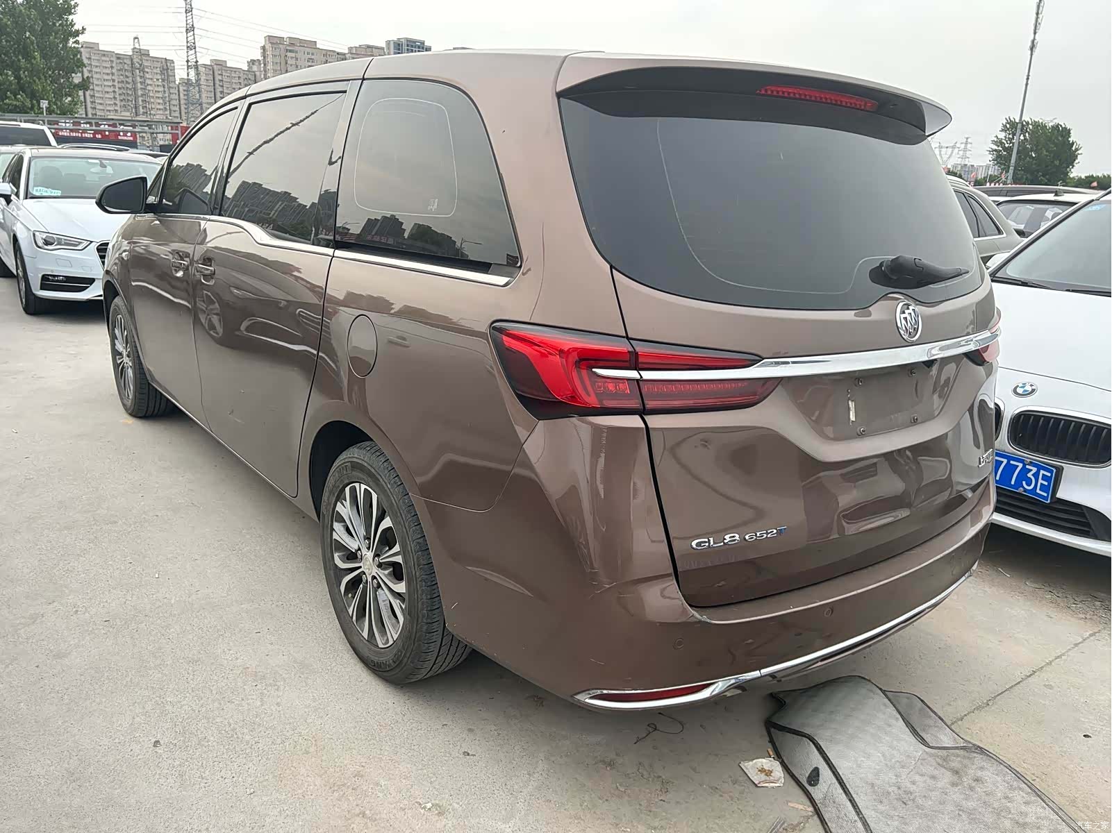 Buick GL8, 2022 7