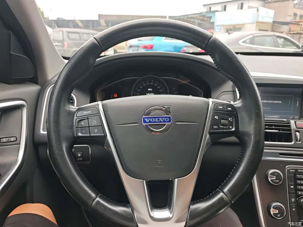 Volvo XC60, 2014 11