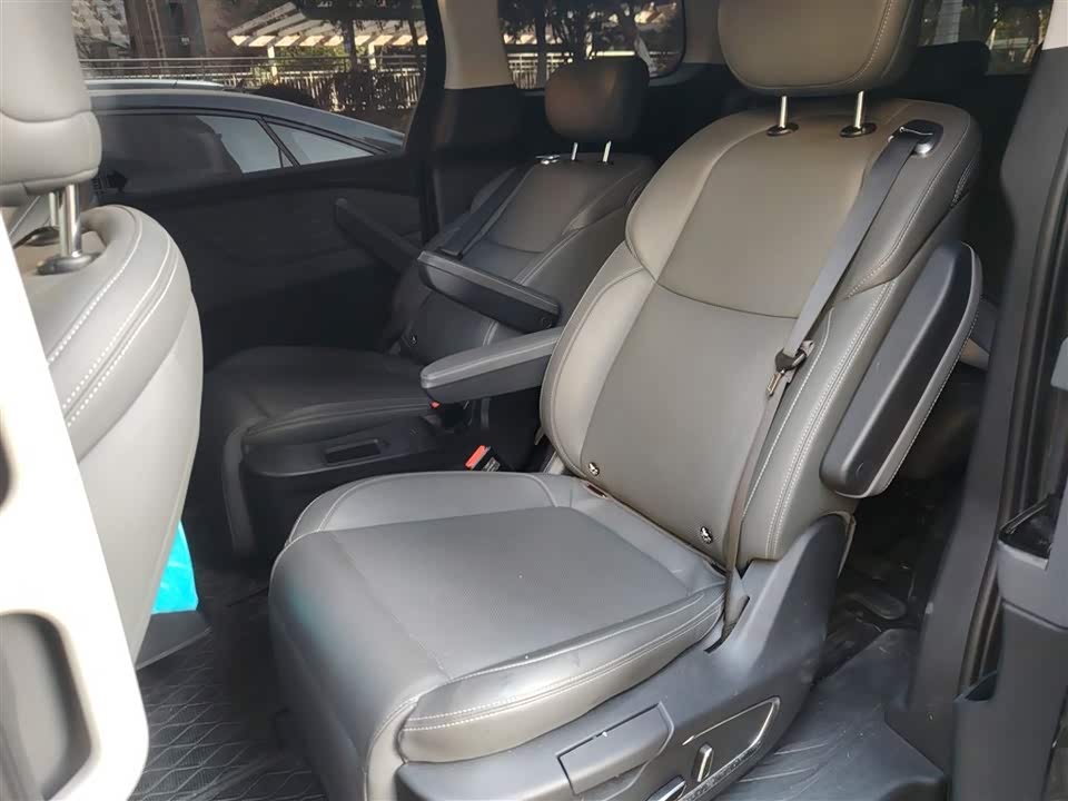 JAC Refine Ruifeng RF8