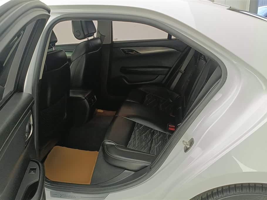 Cadillac ATS-L