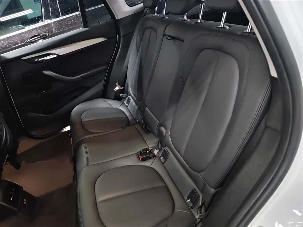 BMW X1, 2019 13