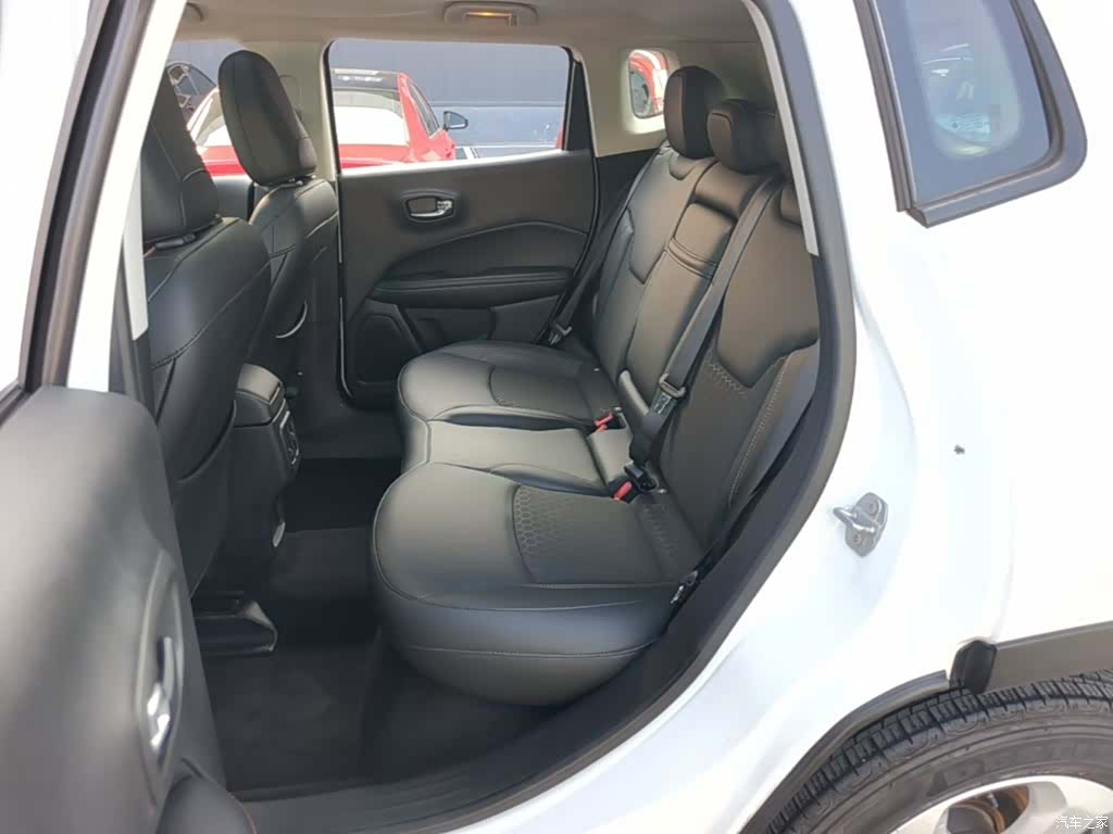 Jeep Compass, 2018 17