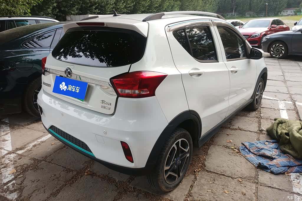 BAIC EC3, 2021 3
