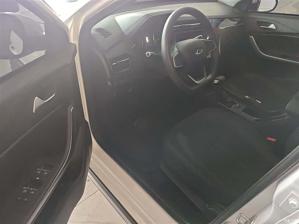 Chery 3x, 2025 8