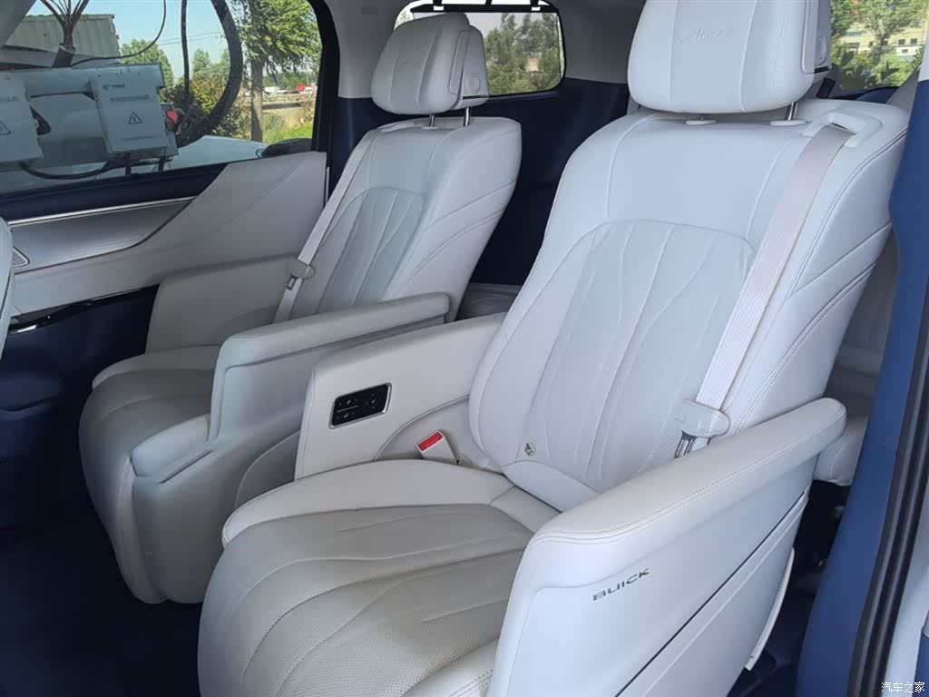 Buick GL8, 2024 17