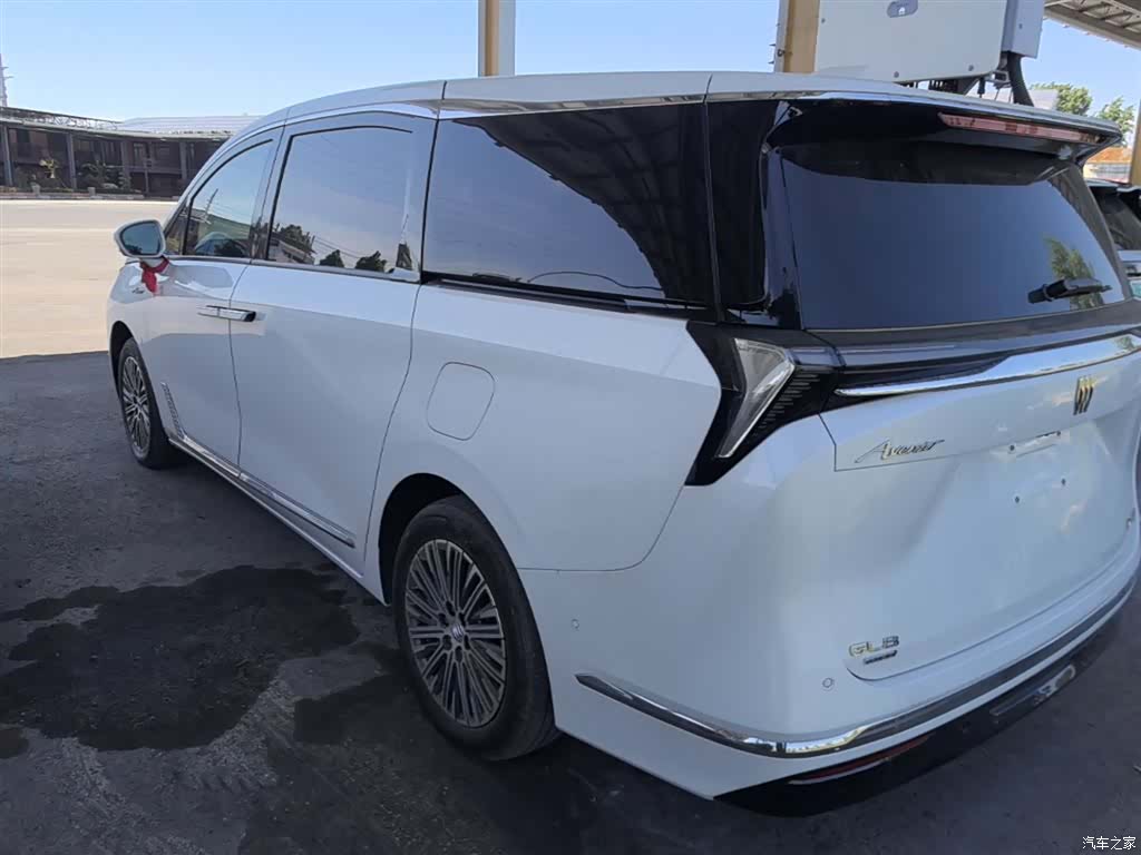 Buick GL8, 2024 все фото