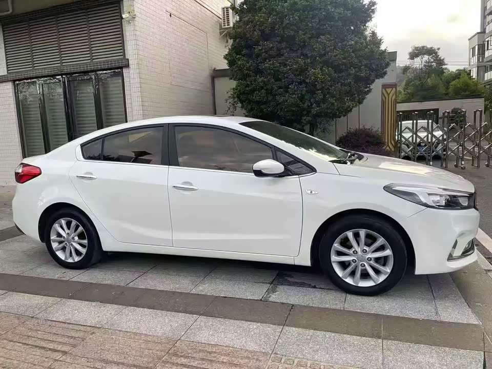 Kia K3