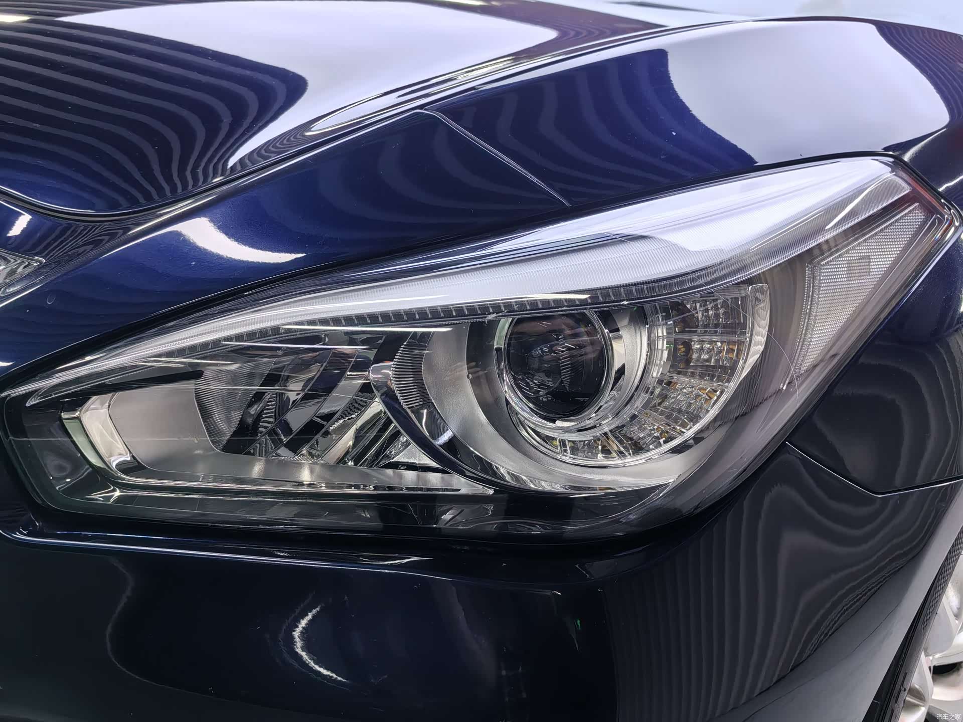 Infiniti Q70, 2020 все фото
