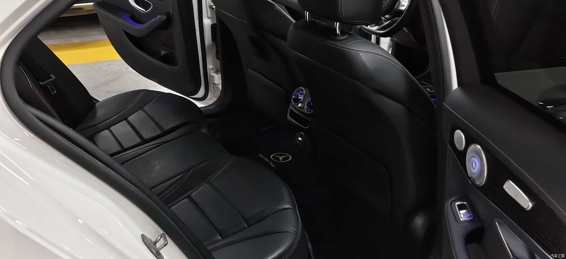 Mercedes-Benz C-Class, 2021 12