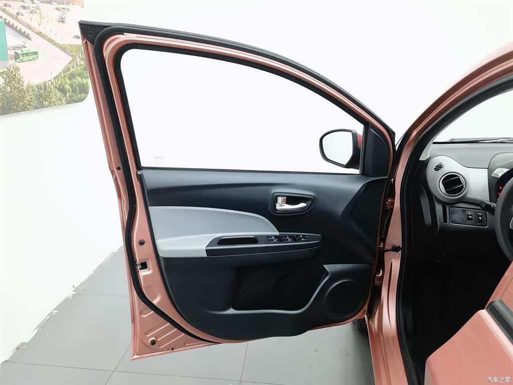Changan E-Star, 2021 8