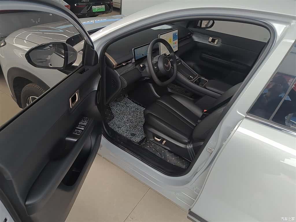 Wuling Starlight, 2024 12
