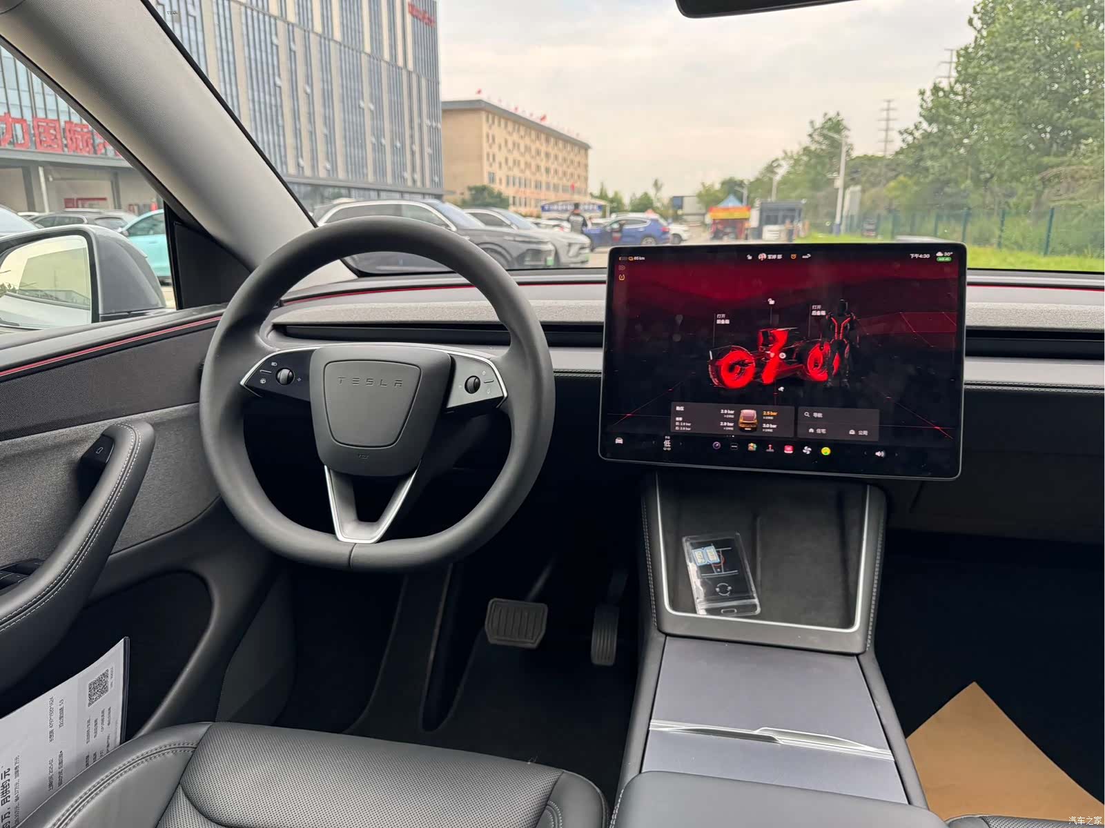 Tesla Model Y, 2025 7