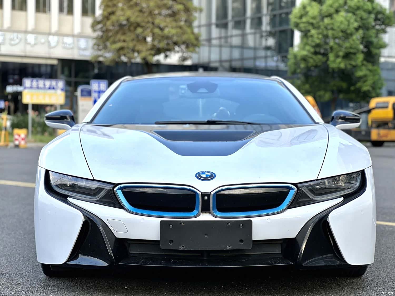 BMW i8, 2016 2