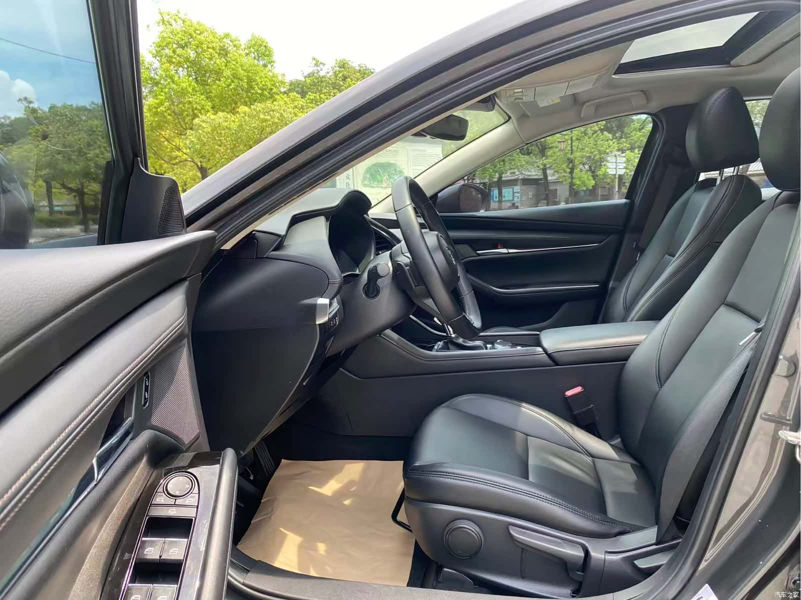 Mazda Mazda3, 2021 14