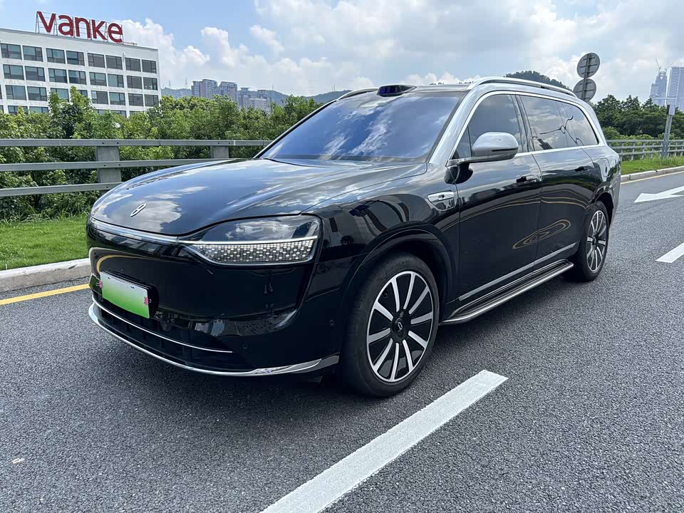 AITO Ask the world M9