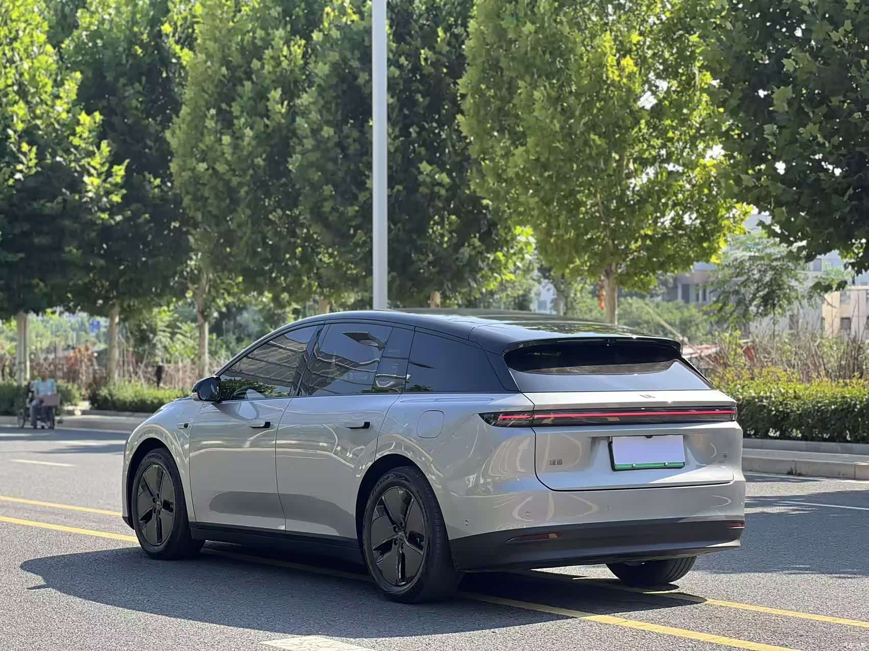 Li Auto i6, 2026 10