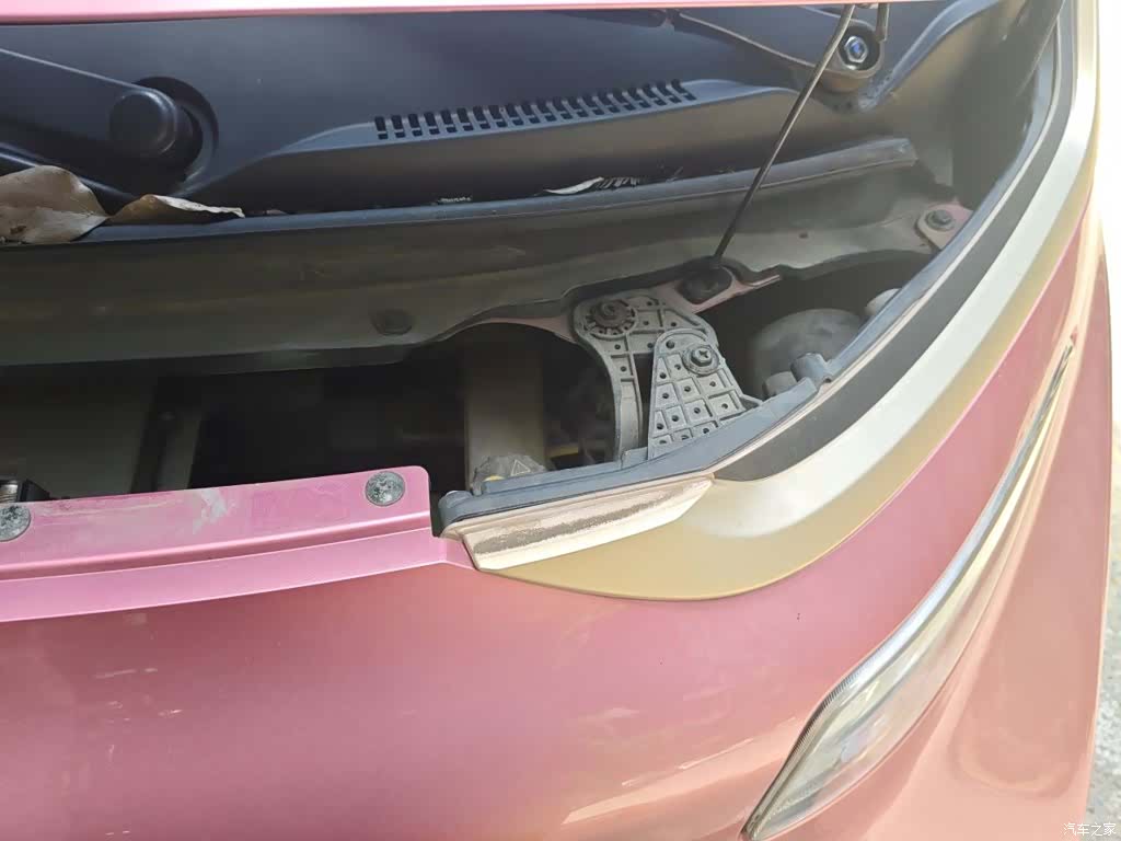 Wuling E200, 2020 22