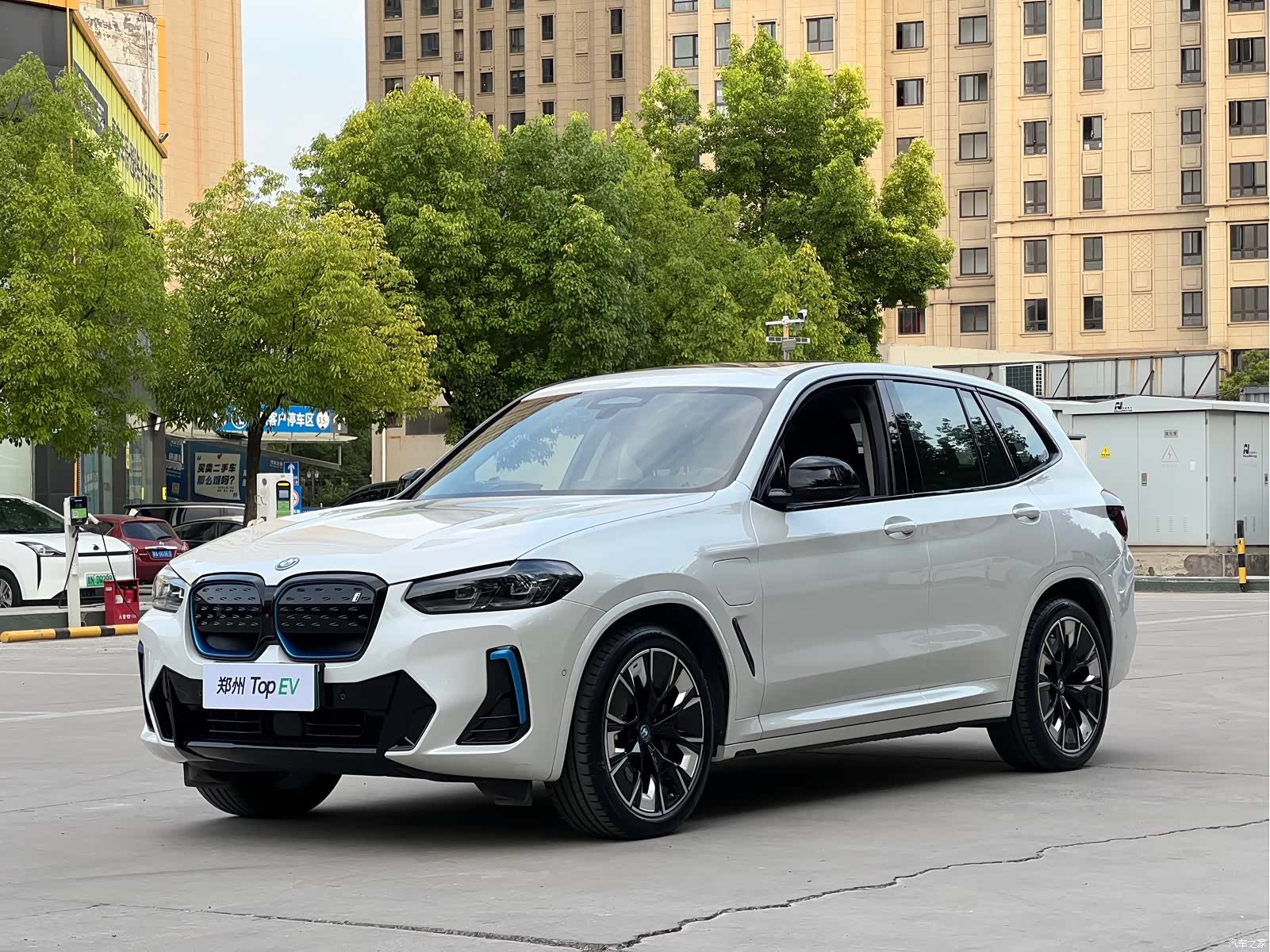 BMW iX3, 2022 1