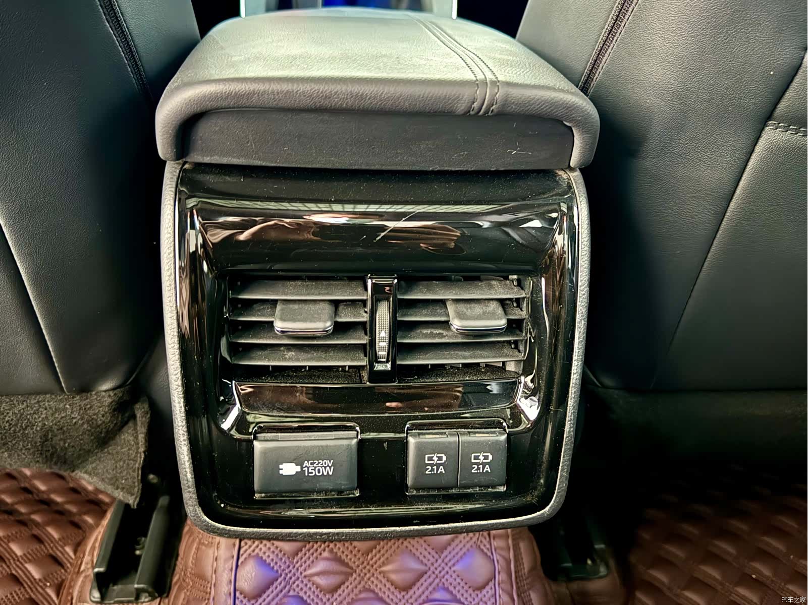 Toyota Avalon, 2020 7