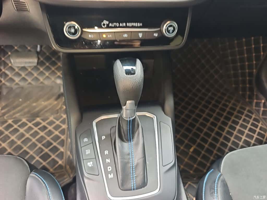 Ford Focus, 2022 14