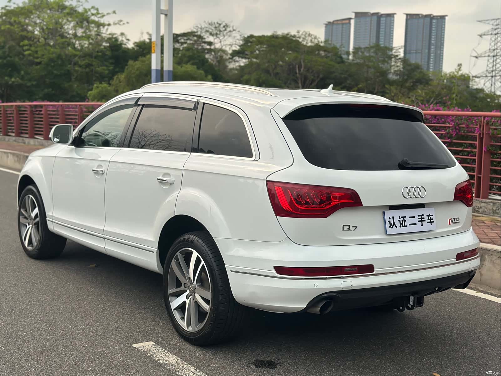 Audi Q7, 2012 7