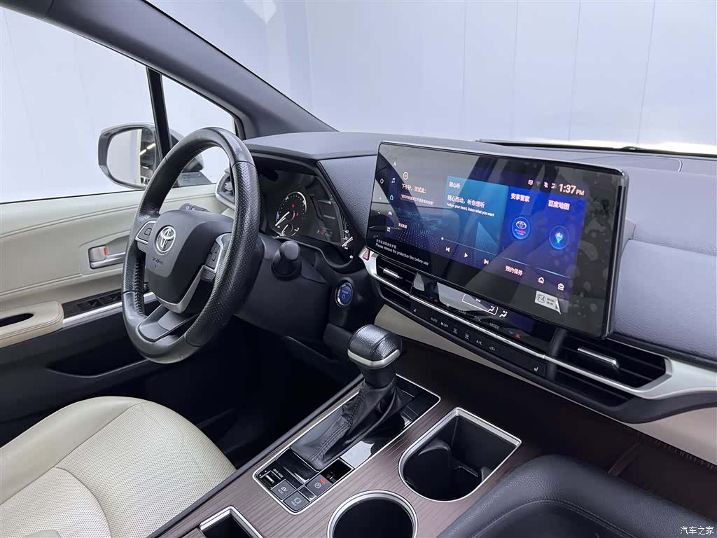 Toyota Granvia, 2024 22