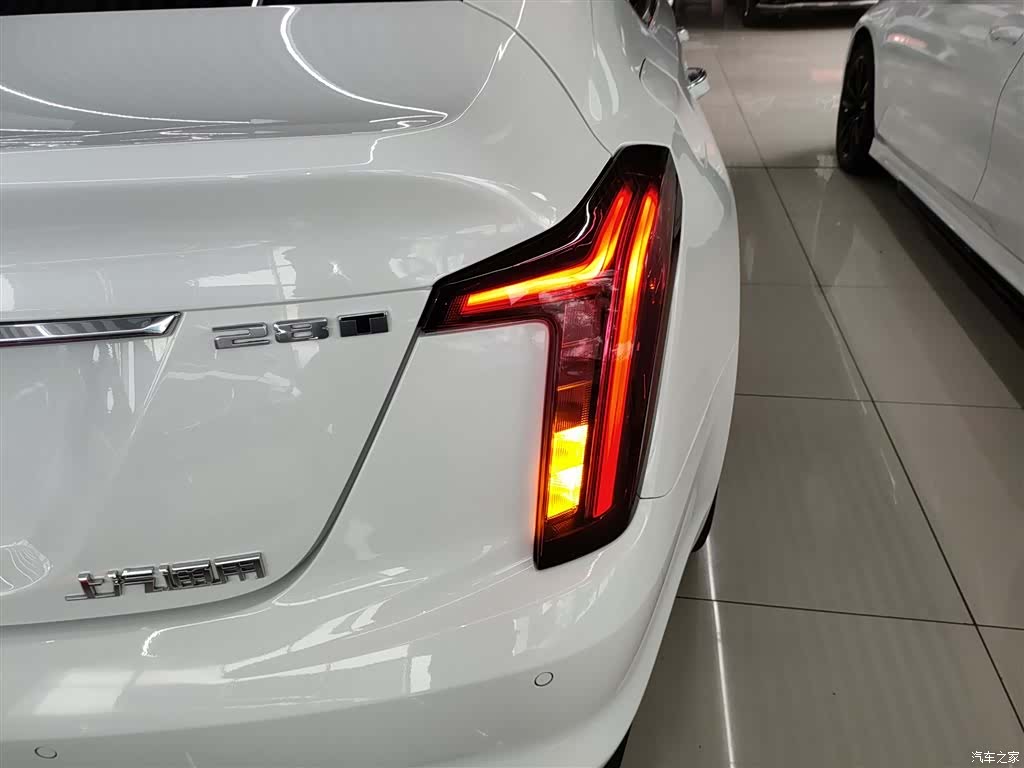 Cadillac CT5, 2021 8
