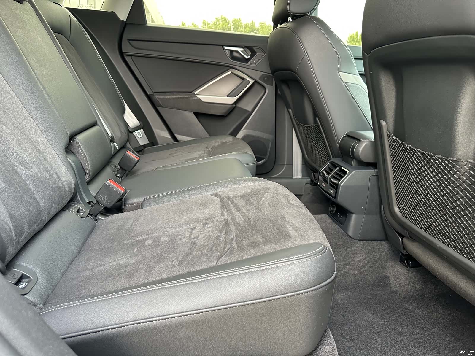 Audi Q3, 2022 9