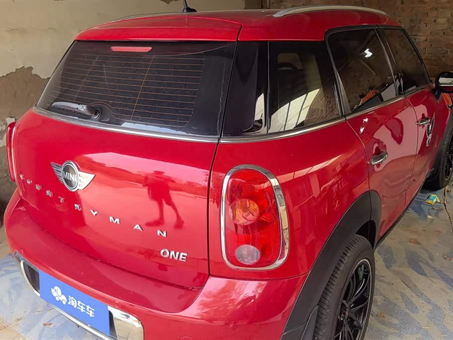 MINI COUNTRYMAN