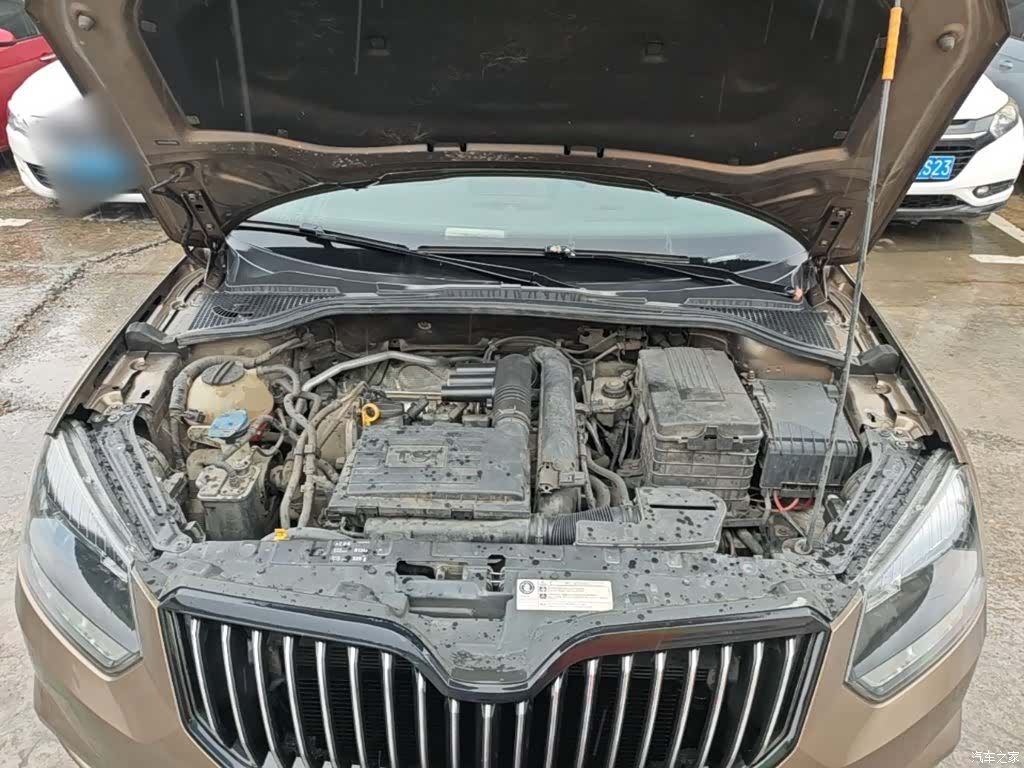 Skoda Yeti, 2017 11