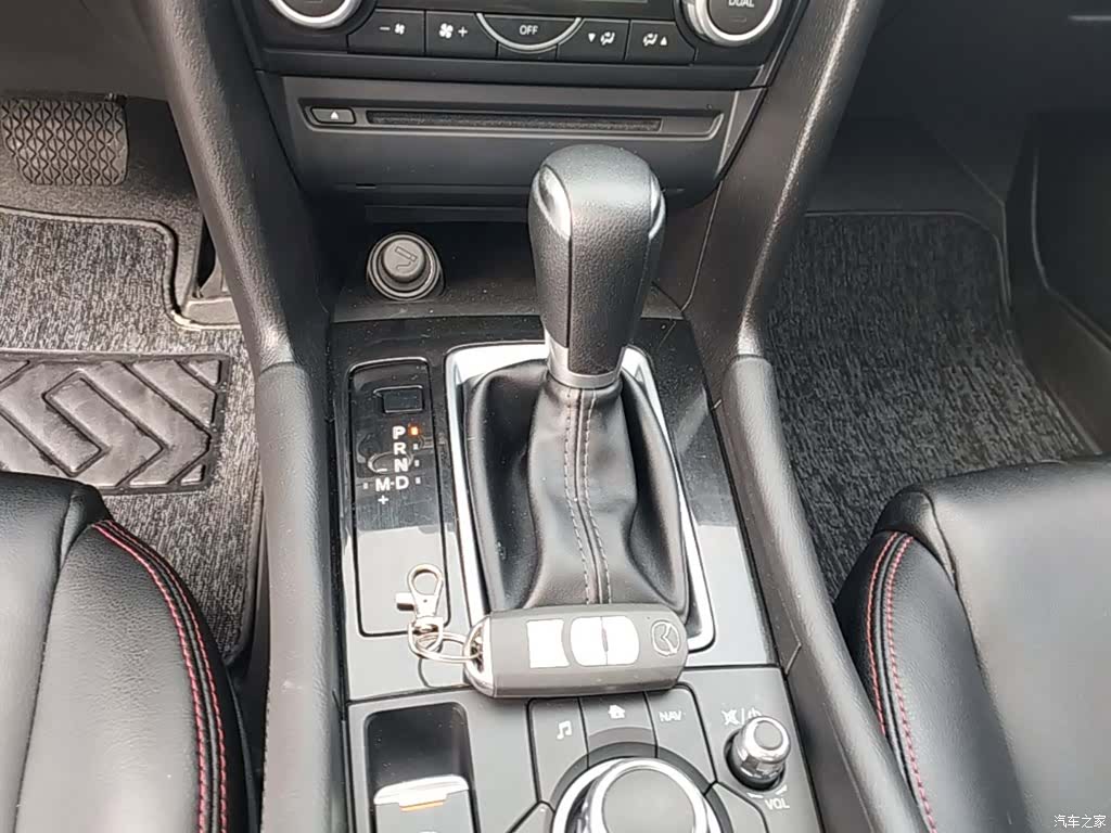 Mazda Mazda3, 2020 14