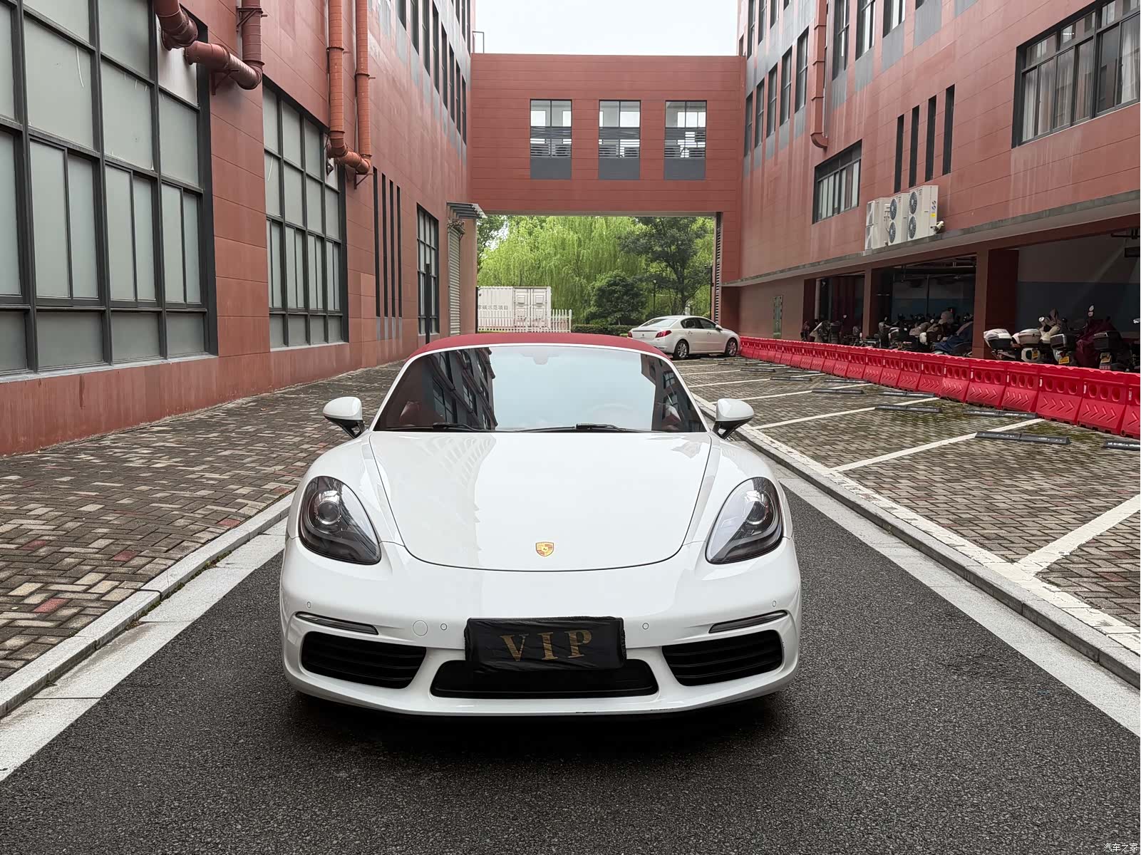 Porsche Boxster, 2019 3
