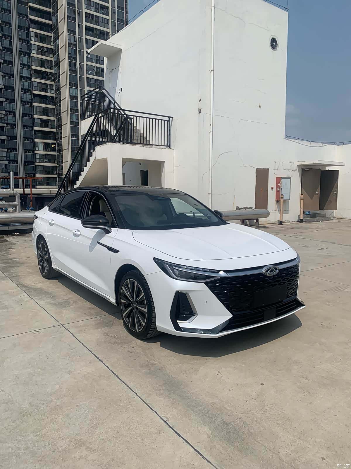 Chery Arrizo 8, 2023 3