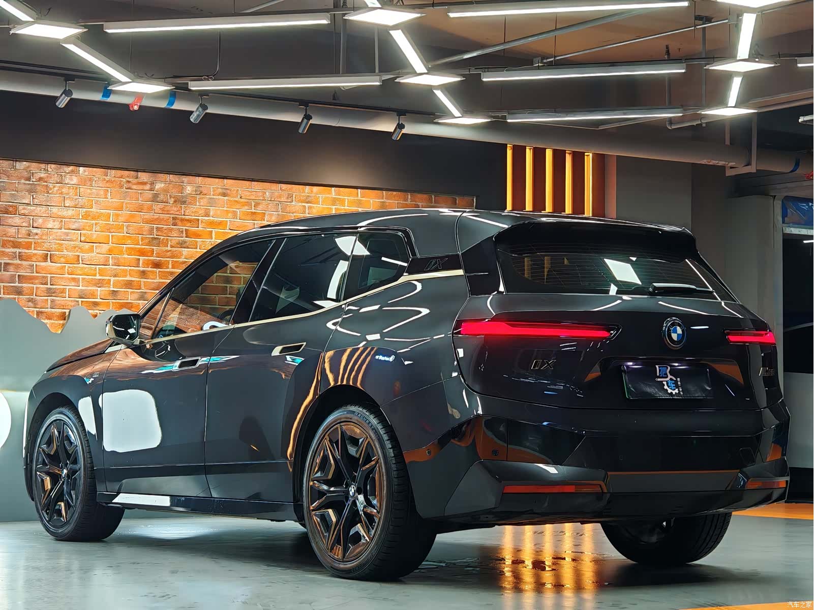 BMW iX, 2023 29