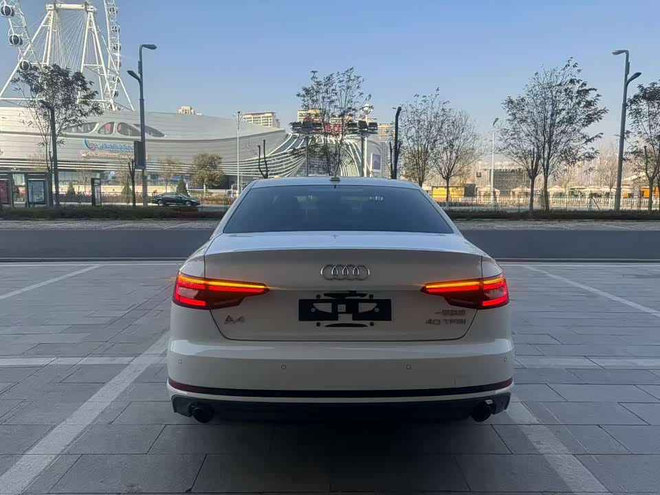 Audi A4L