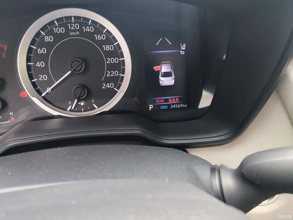 Toyota Corolla, 2019 все фото