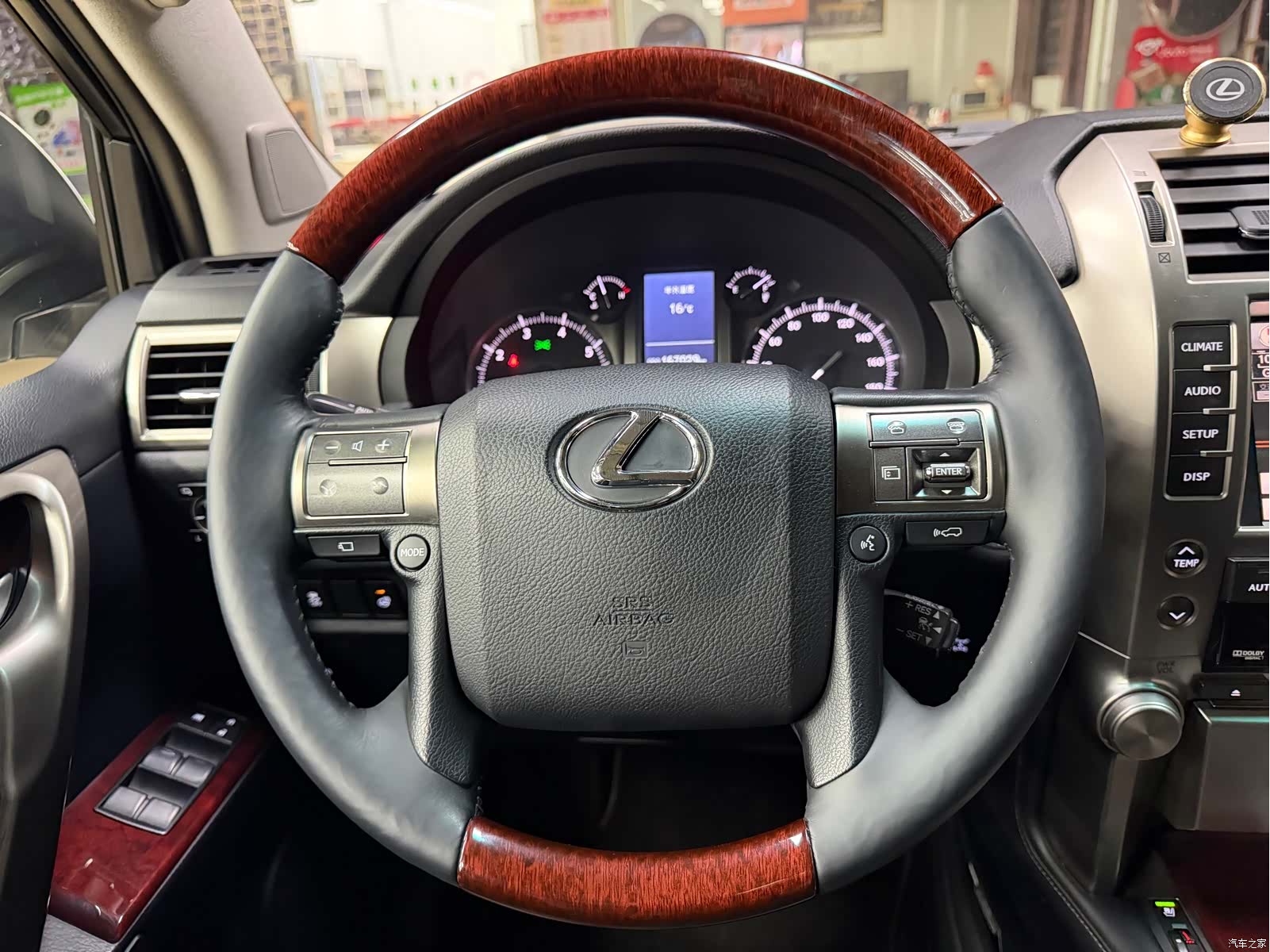 Lexus GX, 2012 59