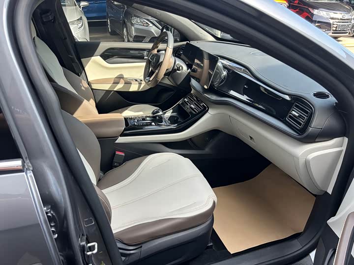 BYD Qin Plus 2023 guan jun ban DM-i 55KM Leading