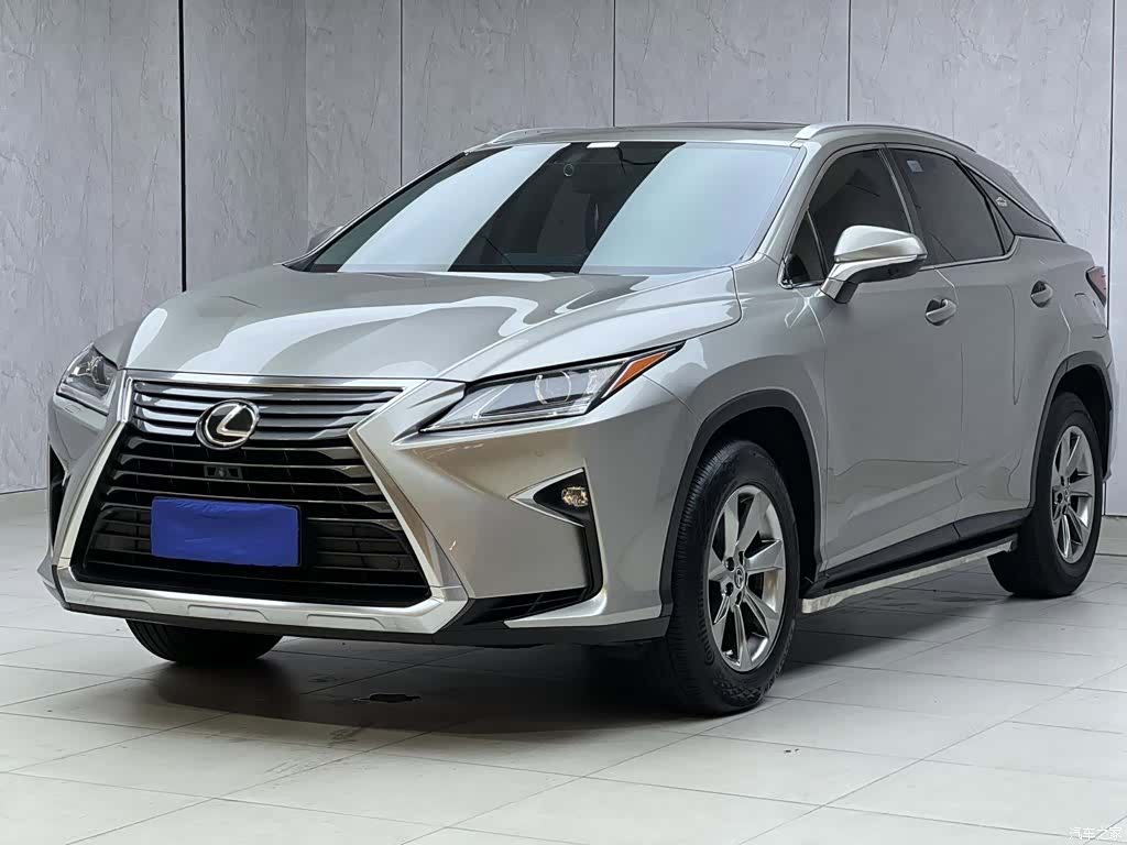 Lexus RX, 2018 1