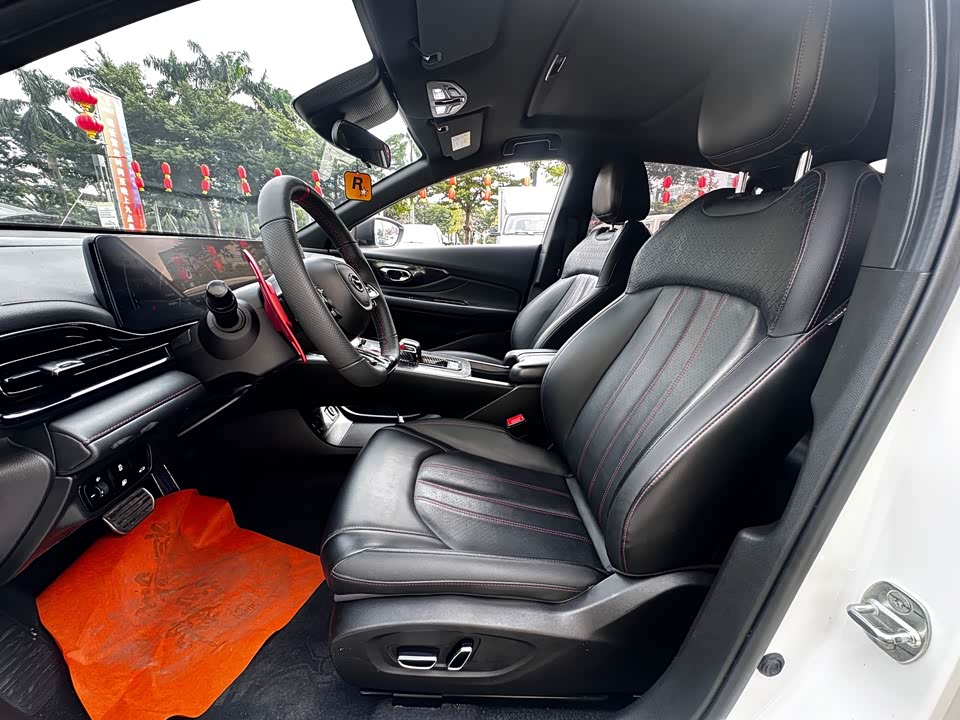 Trumpchi Shadow Leopard