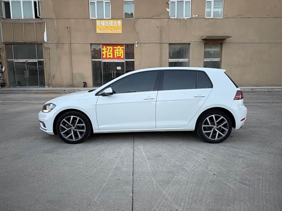Volkswagen golf